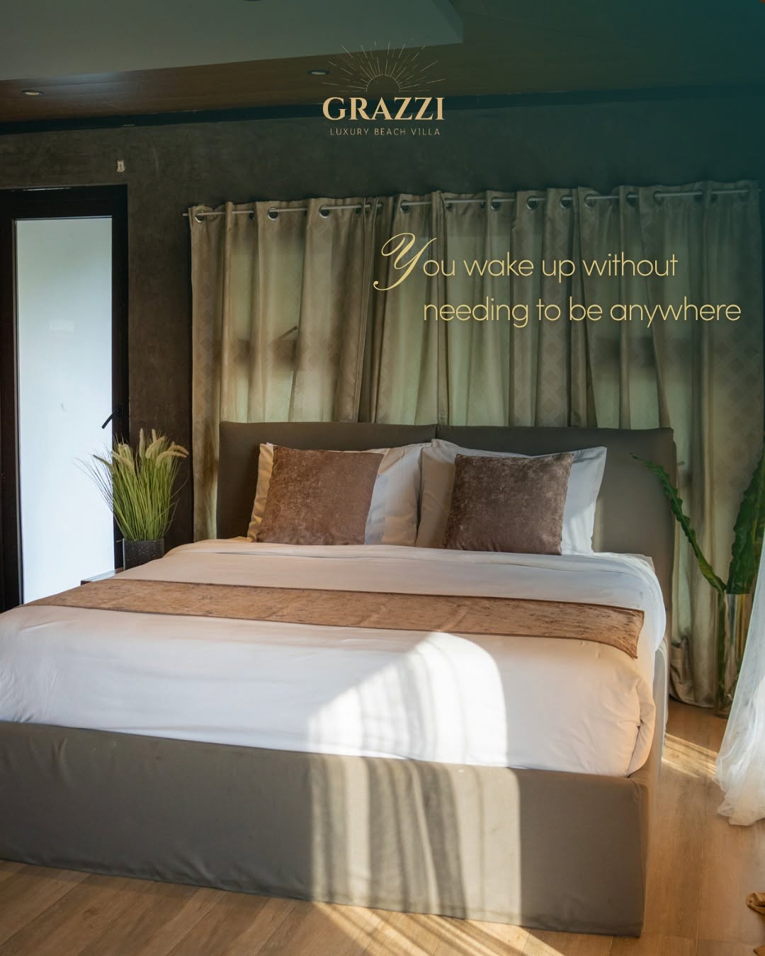 Second Bedroom with velvet curtains at Villa Grazzi